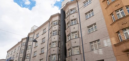 Deren in Seestadt florida