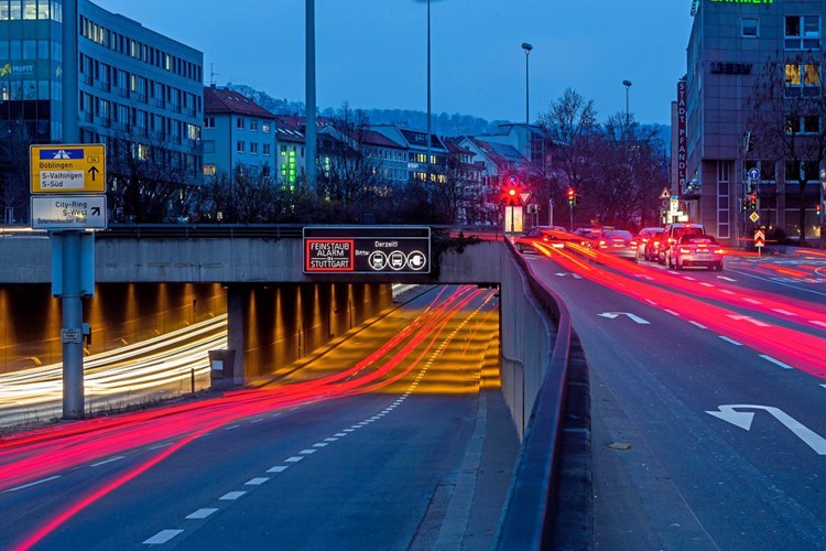 Ab Heute Mussen E Autos Kunstlich Larm Machen Automobil Derstandard At Wirtschaft