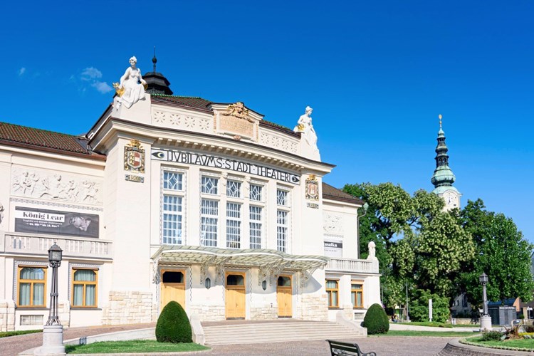 Er sucht sie klagenfurt