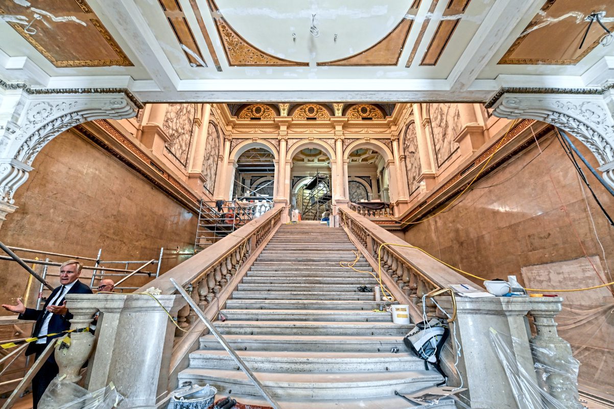 Mottinger On Twitter The Beginning Die Albertina Modern Am