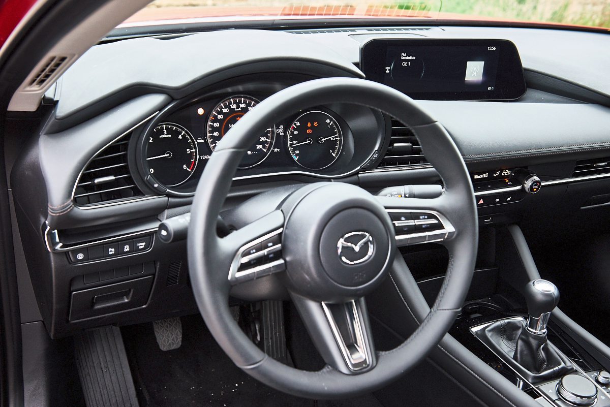 Mazda3 Sedan Rote Limos Soll Man Kussen Mazda Derstandard At Lifestyle