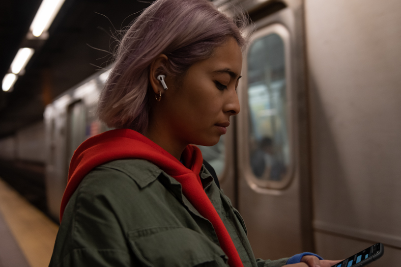 Apples Airpods Pro Fur Android Zahlt Sich Das Aus Innovationen Derstandard De Web