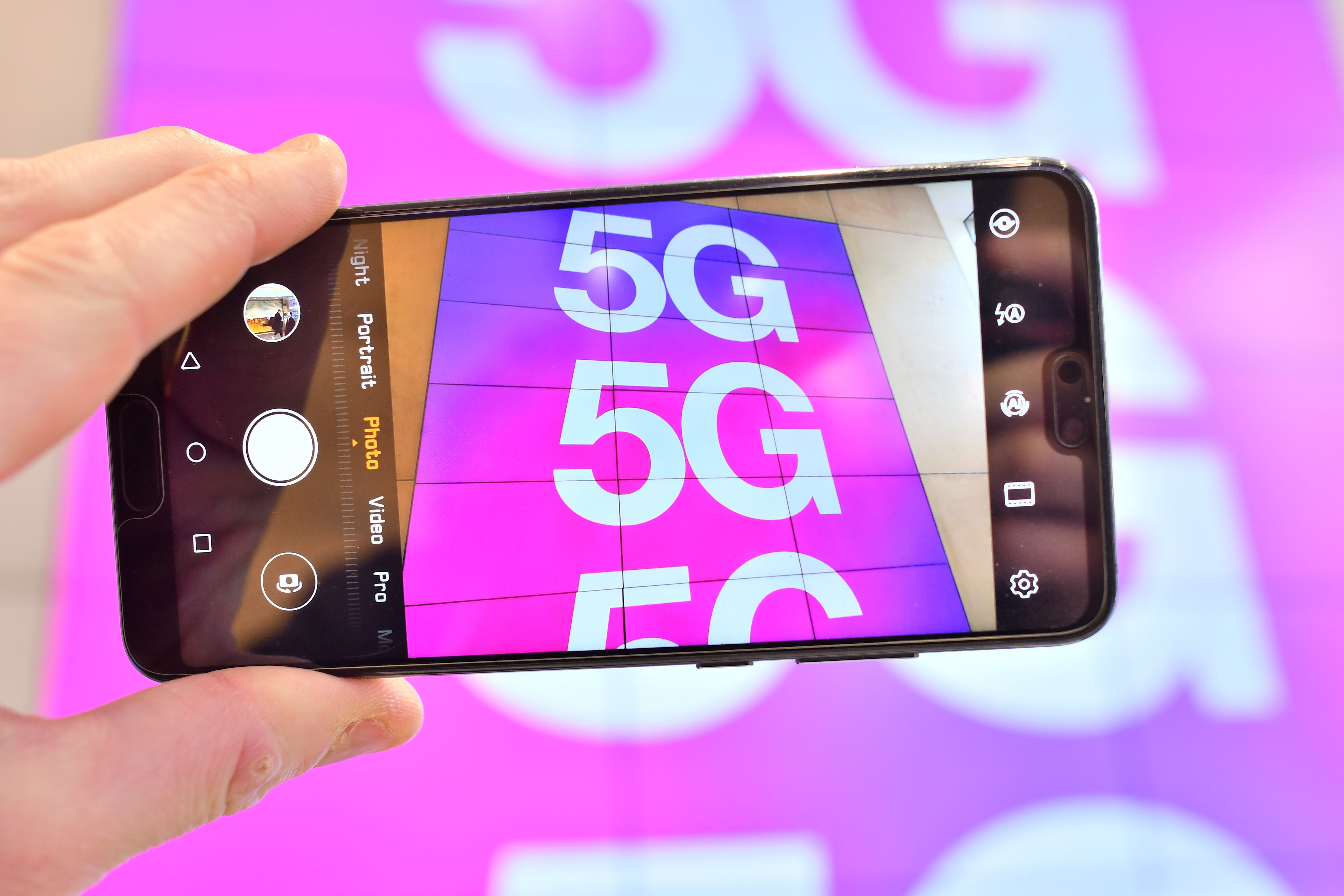 Italien Will Chinesische Firmen Nicht Von 5g Netz Ausschliessen Telekom Derstandard At Web