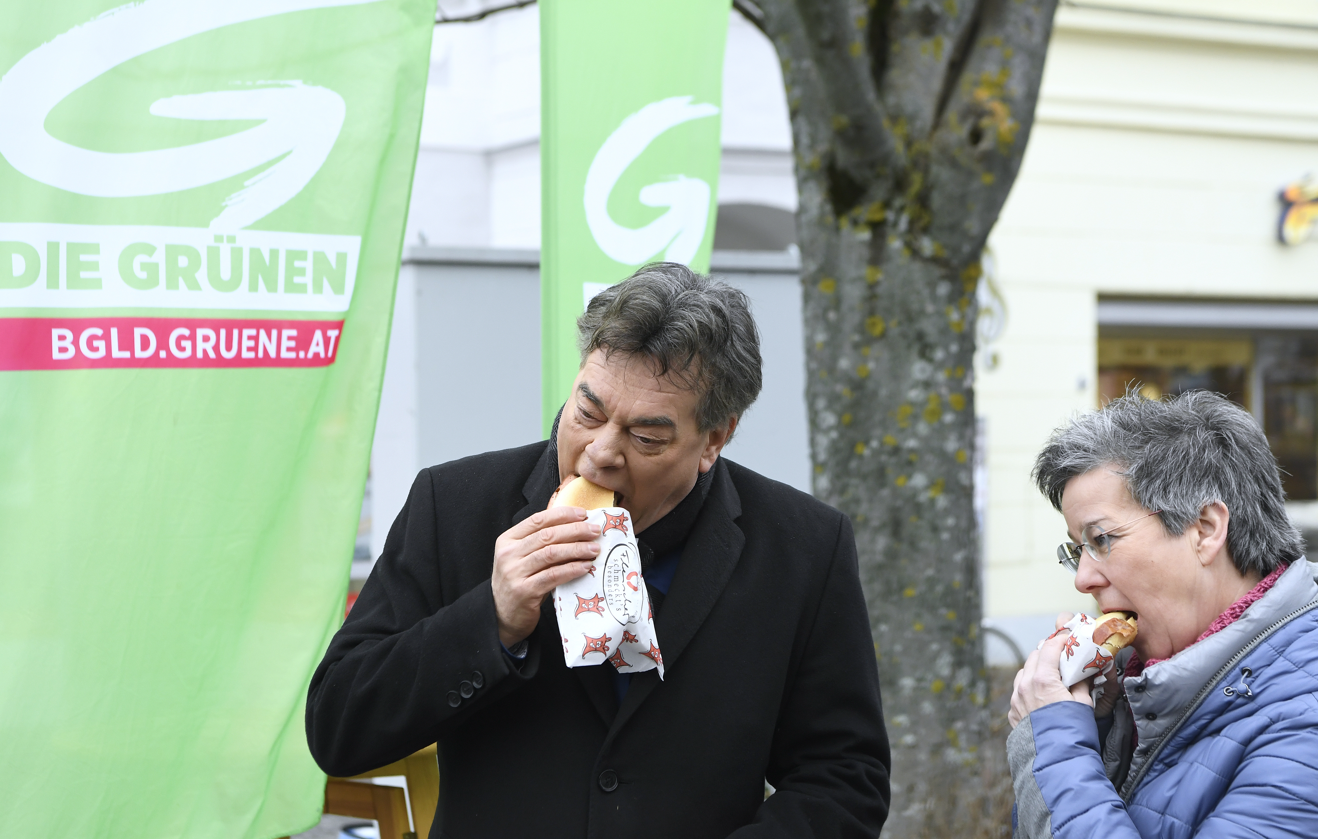 Presserat Burger Foto Von Werner Kogler Darf Veroffentlicht Werden Presserat Derstandard At Etat