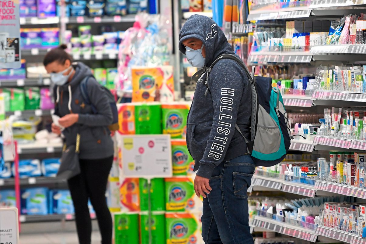 Maskenpflicht Im Supermarkt Spatestens Ab Montag Entscheidung Uber Matura Nach Ostern Livebericht Coronavirus