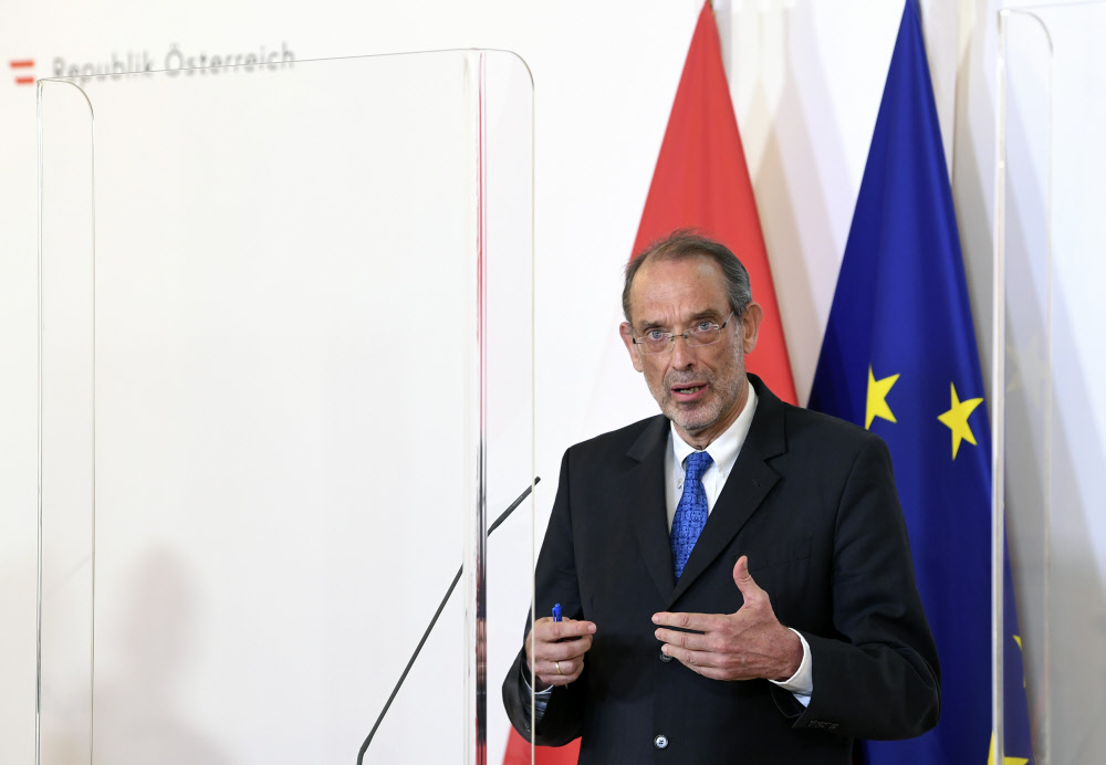 Fassmann Zu Stichprobenstudie Eisberg Grosser Als Gedacht Coronavirus Derstandard At Panorama