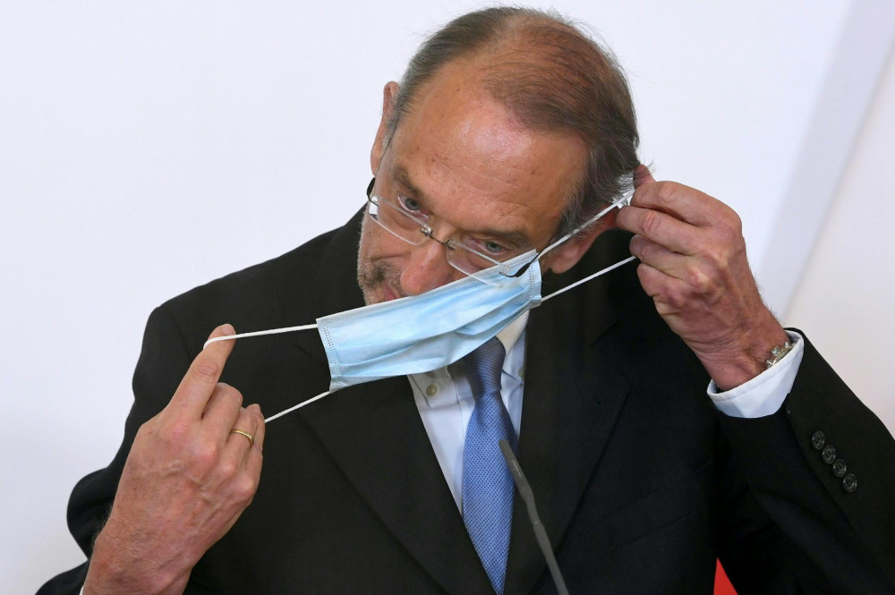 Fassmann Will Homeschooling Kunftig Nur Fur Schuler Aus Risikogruppen Familien Coronavirus Derstandard At Panorama