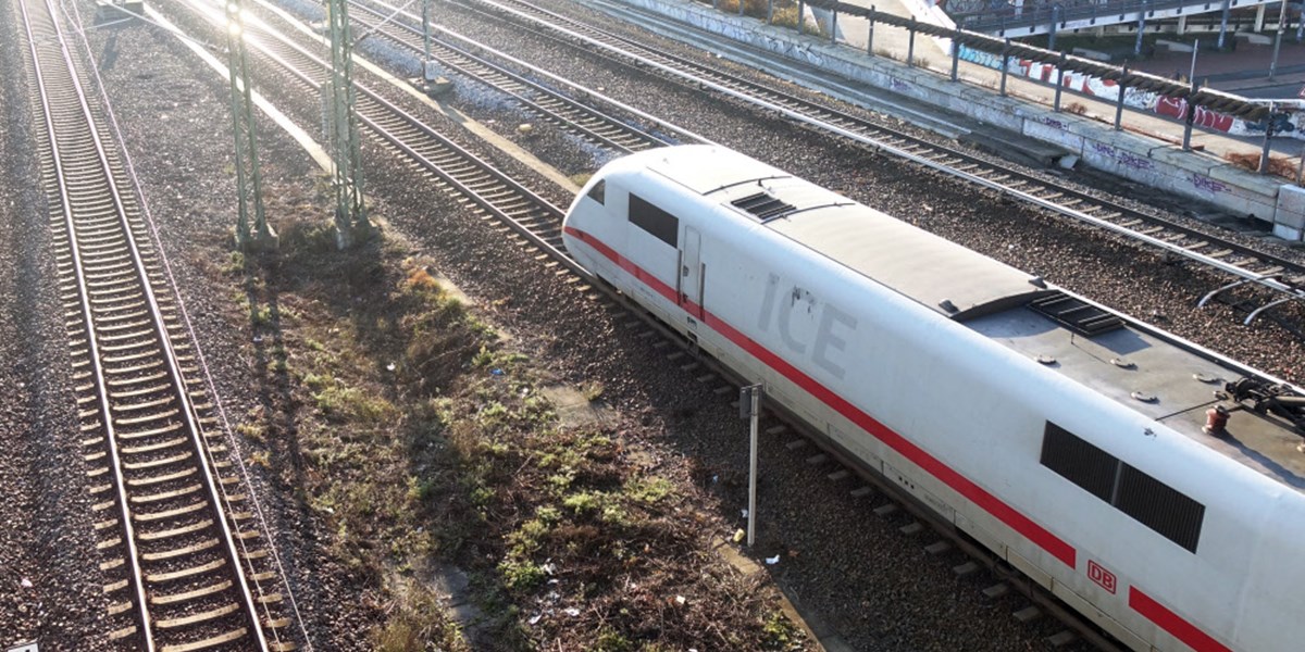 Zugstörungen bremsen deutsche Bahnkunden immer häufiger
