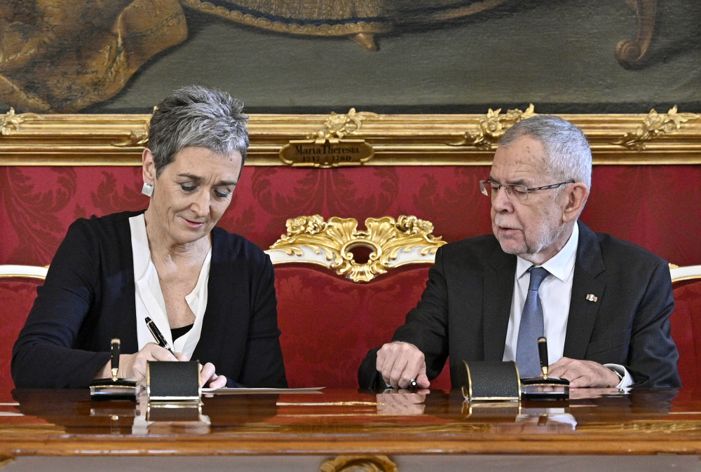 Burgerschaftswahl In Der Hansestadt Hamburg Bleibt Rot Cicero