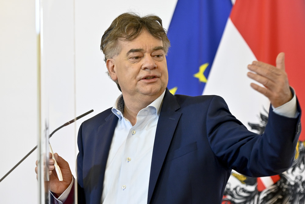 Kogler Will Noch Heuer Paket Zu Informationsfreiheit Und Korruptionsbekampfung Sachpolitik Derstandard At Inland