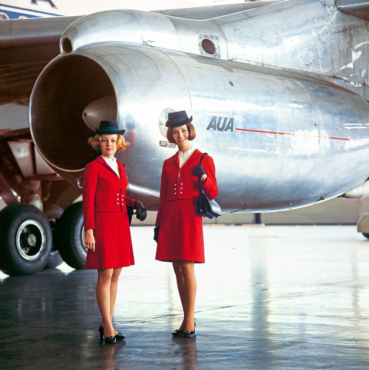 Flugbegleiter Vom Traumjob Zu Prekar Beschaftigten Luftfahrt Derstandard De Wirtschaft