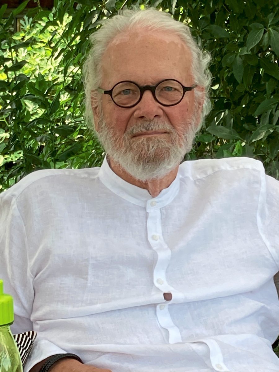 Japanischer Schriftsteller Meer Und Gift