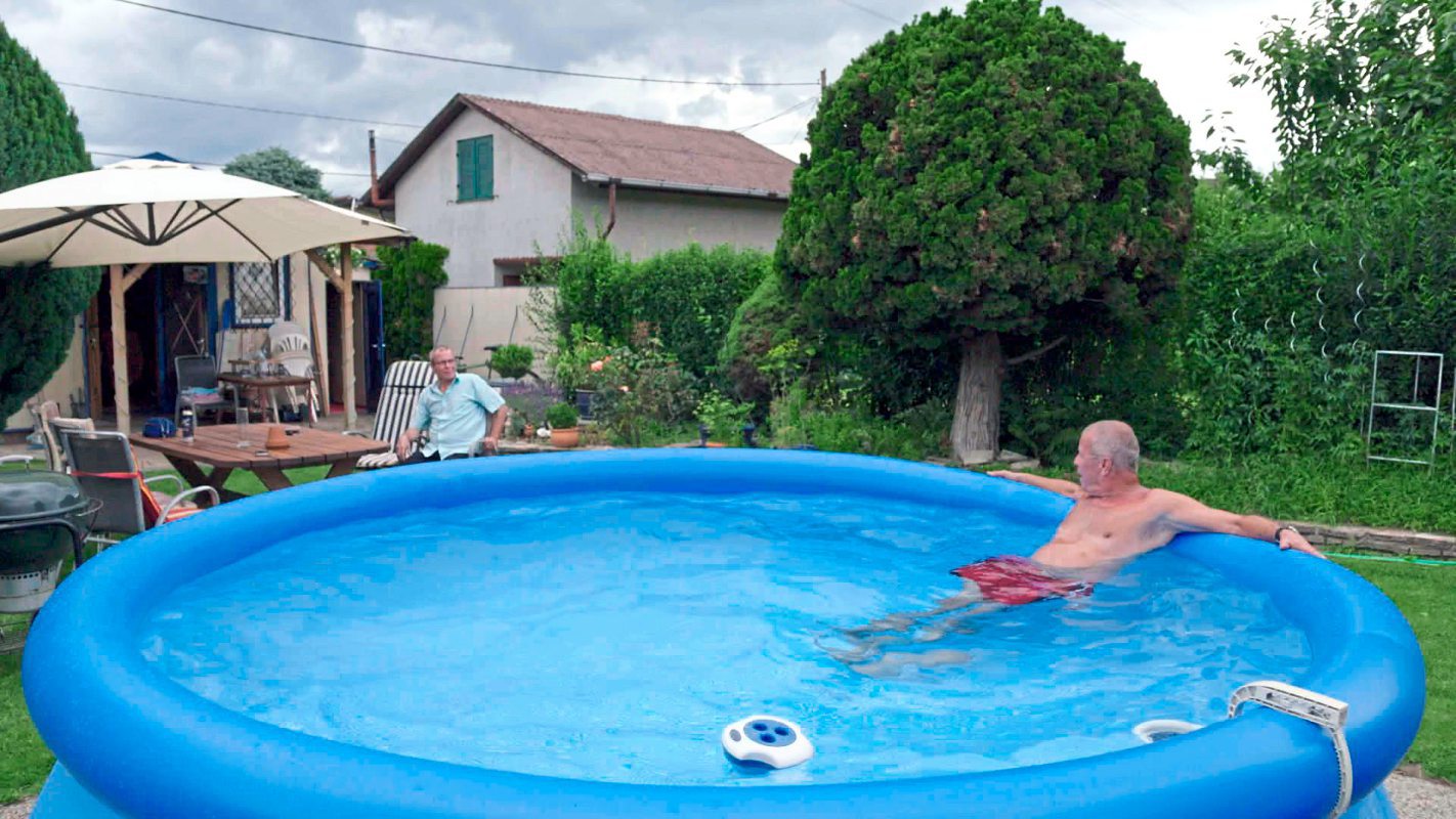 Urlaub daheim und die Österreicher beim Autofahren: TV ...