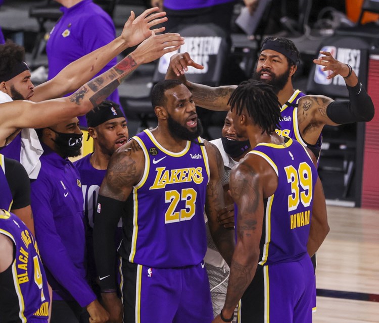 Los Angeles Lakers Ziehen In Die Nba Finals Ein Basketball Derstandard De Sport