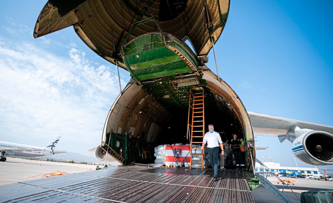 Osterreichs Symbolpolitik In Moria Kommentare Der Anderen Derstandard At Diskurs