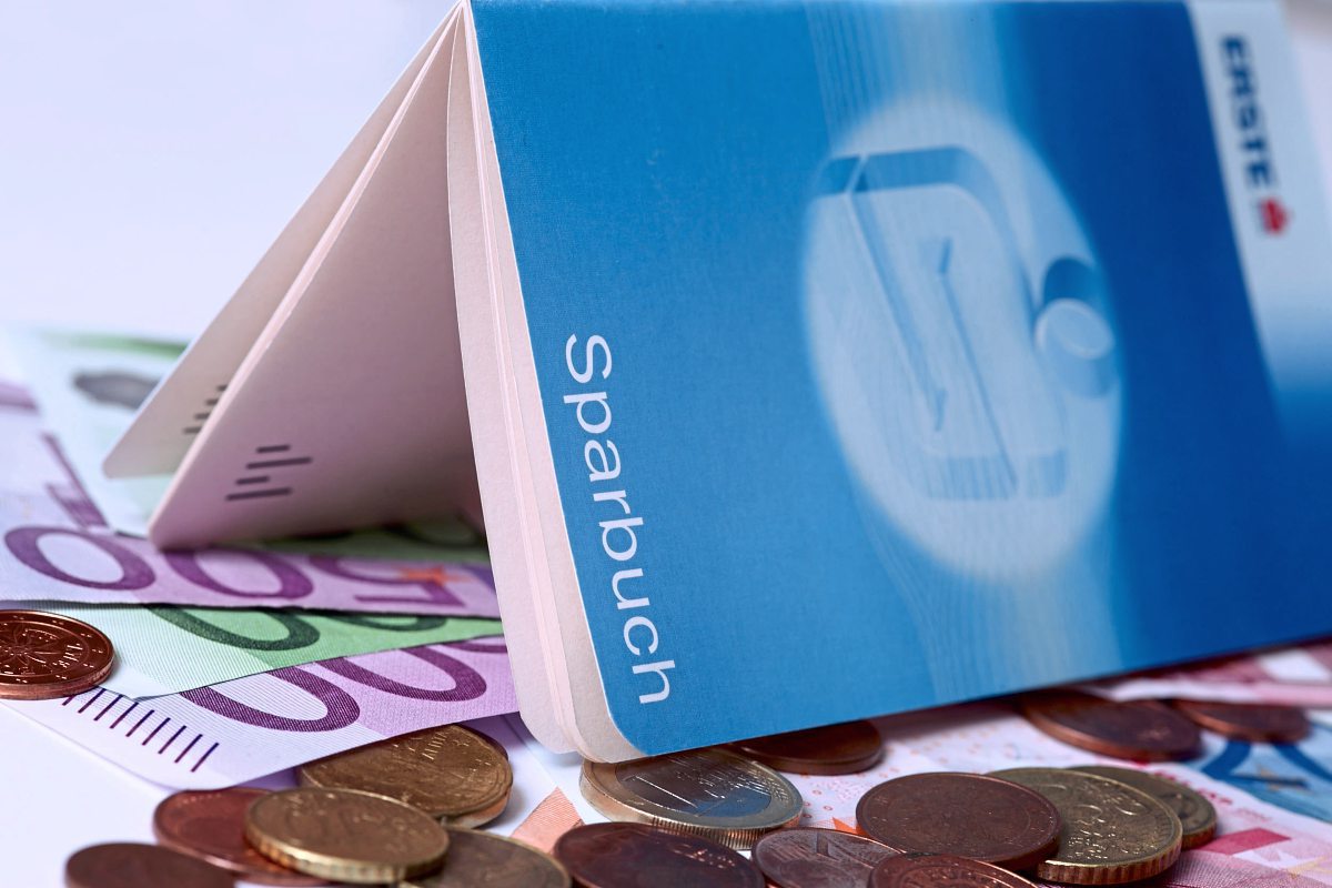 Gefundenes Sparbuch muss auch ohne Losungswort ausbezahlt werden Wirtschaftsrecht