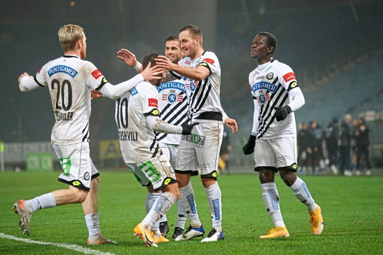 Sturm Graz Gegen St. Pölten - Last Minute Sieg Fur Skn Gegen Sturm Graz Kurier At : Polten ...