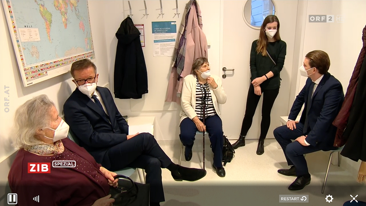 Die Impfung Gehort Nicht Der Politik Orf Und Kanzler Live Dabei Fernsehkritik Tv ebuch Derstandard At Etat