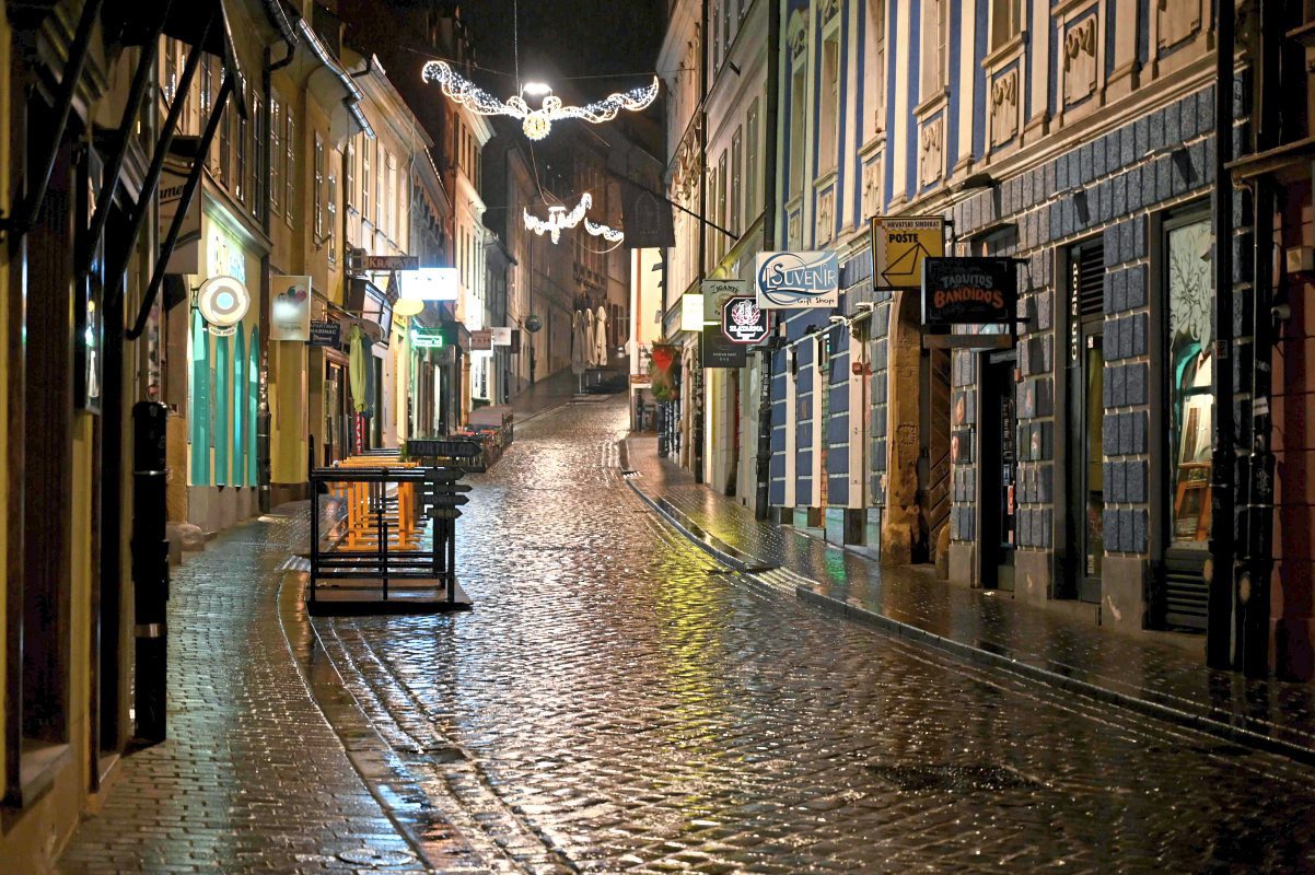 Mehrere Tote Bei Erdbeben In Kroatien Nachbeben Am Mittwochmorgen Weltchronik Derstandard At Panorama