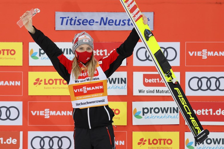 Skispringen: Kramer gewinnt erneut in Titisee-Neustadt ...