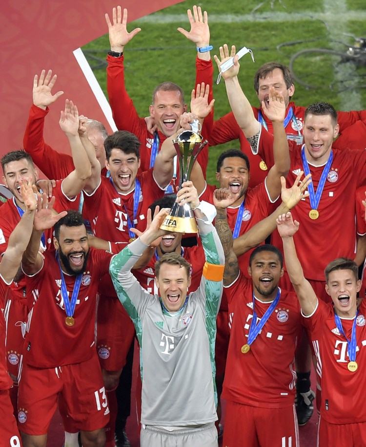 Der Fc Bayern Munchen Gewinnt Die Klub Wm Fussball International Derstandard De Sport