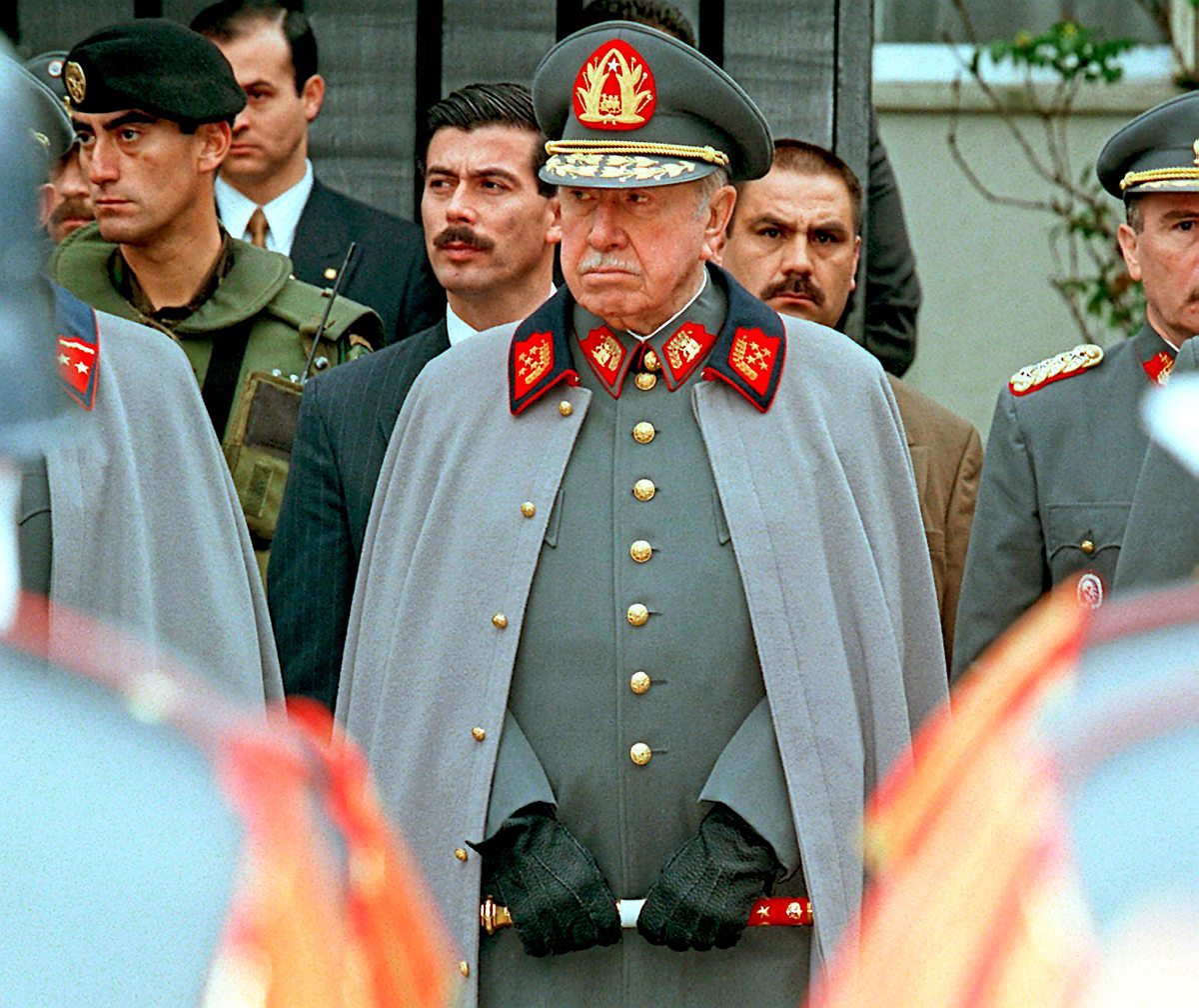Wegen Morden verurteilter Pinochet-Handlanger festgenommen - Vimarsana News