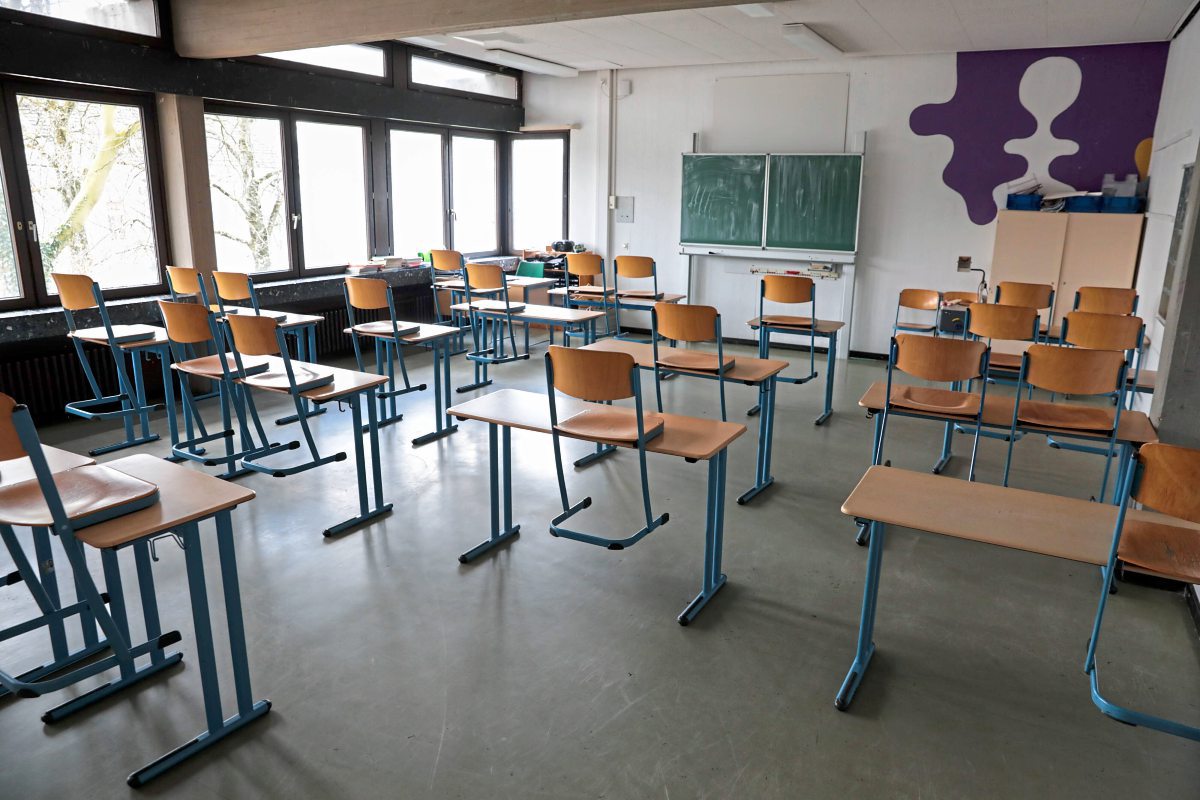IHS-Studie: Mehr Schulabbrecher durch Corona-Lockdowns - Vimarsana News