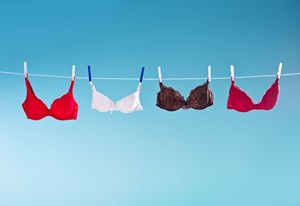Die Öbungen nach der Erhöhung der Brust bei den Frauen