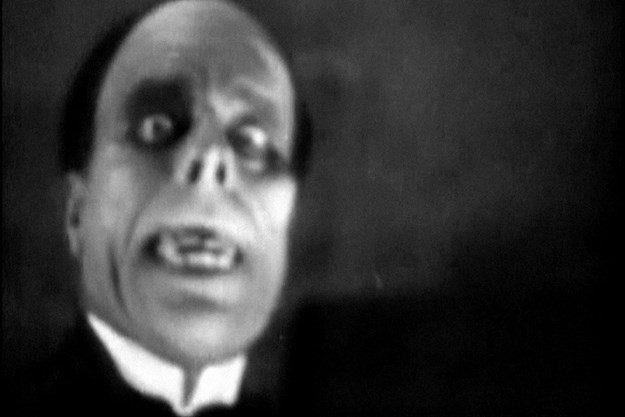 https://images.derstandard.at/t/M625/Movies/2012/17648/151201170047290_26_a-messenger-from-the-shadows_02_cnorbert-pfaffenbichler.jpg https://images.derstandard.at/t/M625/Movies/2012/17648/151201170047290_26_a-messenger-from-the-shadows_02_cnorbert-pfaffenbichler.jpg