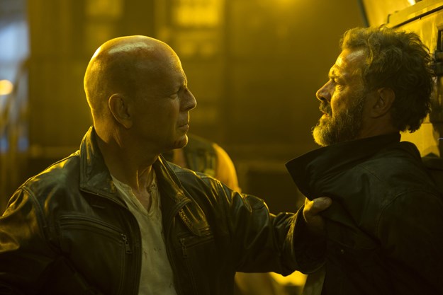 https://images.derstandard.at/t/M625/Movies/2013/7569/151103125604106_50_aufm2.jpg https://images.derstandard.at/t/M625/Movies/2013/7569/151103125604106_50_aufm2.jpg