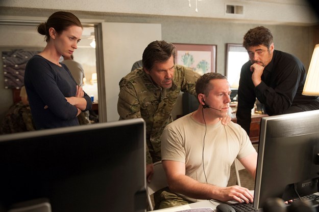 https://images.derstandard.at/t/M625/Movies/2015/21456/151103122139751_46_aufm02.jpg https://images.derstandard.at/t/M625/Movies/2015/21456/151103122139751_46_aufm02.jpg