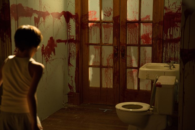 https://images.derstandard.at/t/M625/Movies/2015/21892/151103121645536_44_aufm03.jpg https://images.derstandard.at/t/M625/Movies/2015/21892/151103121645536_44_aufm03.jpg