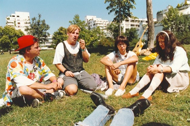 https://images.derstandard.at/t/M625/movies/1993/2054/180507203058161_14_muttertag_aufmneu.jpg https://images.derstandard.at/t/M625/movies/1993/2054/180507203058161_14_muttertag_aufmneu.jpg