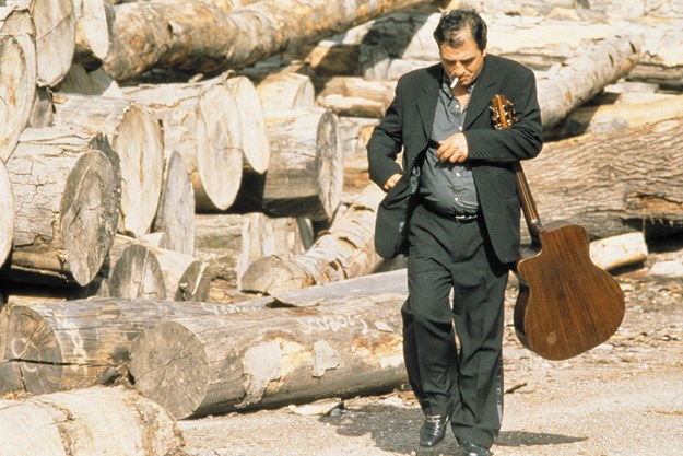 https://images.derstandard.at/t/M625/movies/2002/4055/160823223859758_7_swing_aufm04.jpg https://images.derstandard.at/t/M625/movies/2002/4055/160823223859758_7_swing_aufm04.jpg