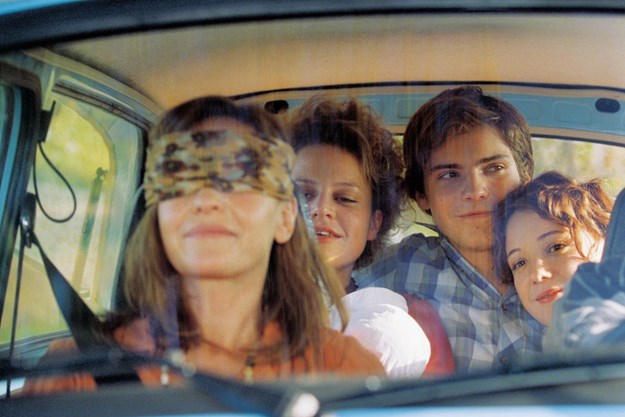 https://images.derstandard.at/t/M625/movies/2003/4785/170601133029684_9_good-bye-lenin_aufm02.jpg https://images.derstandard.at/t/M625/movies/2003/4785/170601133029684_9_good-bye-lenin_aufm02.jpg