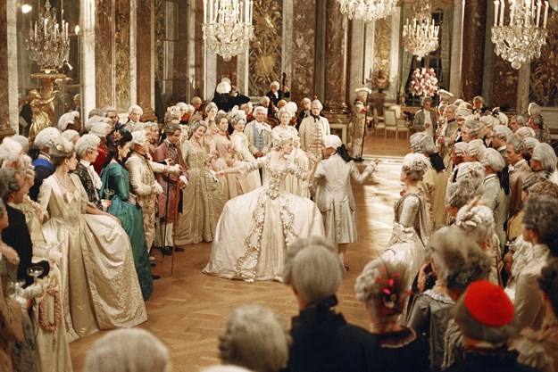 https://images.derstandard.at/t/M625/movies/2006/8618/170703163022329_45_marie-antoinette_aufm02.jpg https://images.derstandard.at/t/M625/movies/2006/8618/170703163022329_45_marie-antoinette_aufm02.jpg