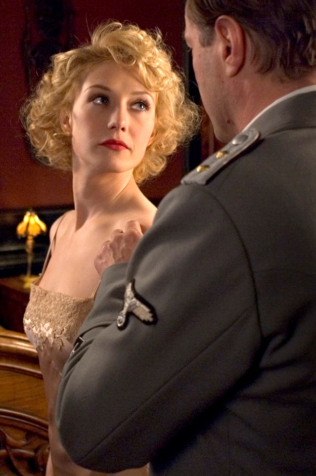 https://images.derstandard.at/t/M625/movies/2006/9027/160524100055380_23_black-book_2.jpg https://images.derstandard.at/t/M625/movies/2006/9027/160524100055380_23_black-book_2.jpg