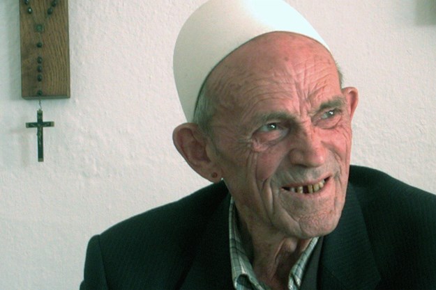 https://images.derstandard.at/t/M625/movies/2006/9251/170117223038160_14_rule-of-law-justiz-im-kosovo_aufm03.jpg https://images.derstandard.at/t/M625/movies/2006/9251/170117223038160_14_rule-of-law-justiz-im-kosovo_aufm03.jpg