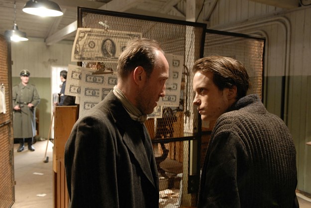https://images.derstandard.at/t/M625/movies/2006/9367/160831223219016_11_die-faelscher_aufm3neu2.jpg https://images.derstandard.at/t/M625/movies/2006/9367/160831223219016_11_die-faelscher_aufm3neu2.jpg