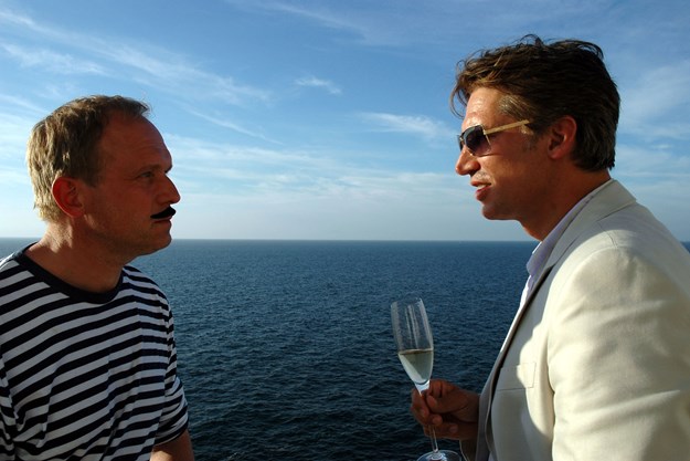 https://images.derstandard.at/t/M625/movies/2007/9404/161214223055591_15_42plus_aufm02.jpg https://images.derstandard.at/t/M625/movies/2007/9404/161214223055591_15_42plus_aufm02.jpg