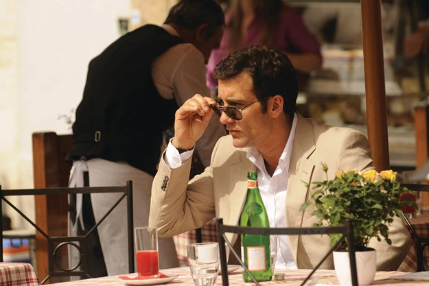 https://images.derstandard.at/t/M625/movies/2009/11774/170111223050210_15_duplicity-gemeinsame-geheimsache_aufm03.jpg https://images.derstandard.at/t/M625/movies/2009/11774/170111223050210_15_duplicity-gemeinsame-geheimsache_aufm03.jpg