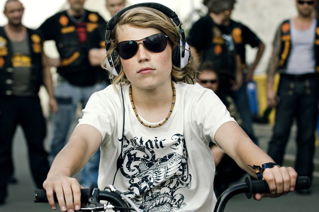 https://images.derstandard.at/t/M625/movies/2009/12436/171211133012658_8_vorstadtkrokodile_aufm2.jpg https://images.derstandard.at/t/M625/movies/2009/12436/171211133012658_8_vorstadtkrokodile_aufm2.jpg