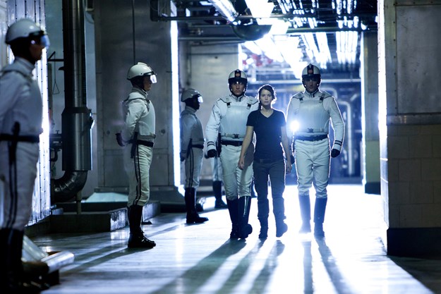 https://images.derstandard.at/t/M625/movies/2012/11736/160113115518342_8_die-tribute-von-panem-the-hunger-games_aufm3neu.jpg https://images.derstandard.at/t/M625/movies/2012/11736/160113115518342_8_die-tribute-von-panem-the-hunger-games_aufm3neu.jpg