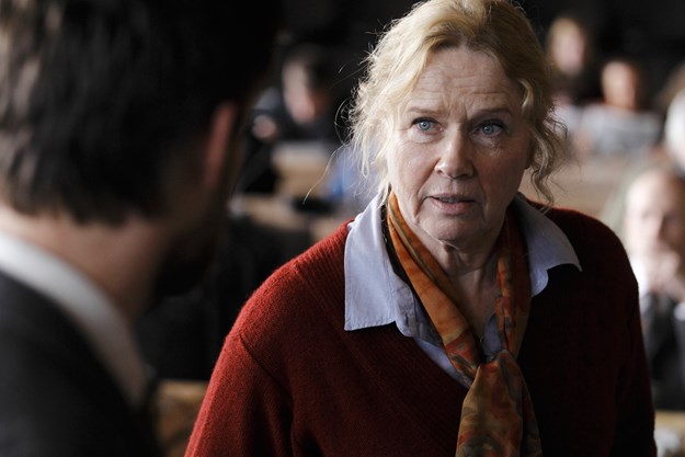 https://images.derstandard.at/t/M625/movies/2012/18546/160604120117600_7_zwei-leben_aufm04.jpg https://images.derstandard.at/t/M625/movies/2012/18546/160604120117600_7_zwei-leben_aufm04.jpg