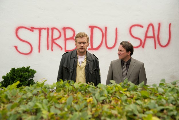 https://images.derstandard.at/t/M625/movies/2013/18208/170830223133738_14_dampfnudelblues_aufm03.jpg https://images.derstandard.at/t/M625/movies/2013/18208/170830223133738_14_dampfnudelblues_aufm03.jpg