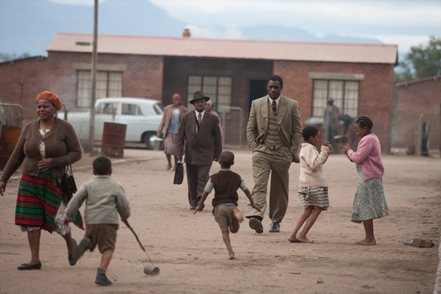 https://images.derstandard.at/t/M625/movies/2013/18544/160711200242611_37_mandela-der-lange-weg-zur-freiheit_aufm04.jpg https://images.derstandard.at/t/M625/movies/2013/18544/160711200242611_37_mandela-der-lange-weg-zur-freiheit_aufm04.jpg