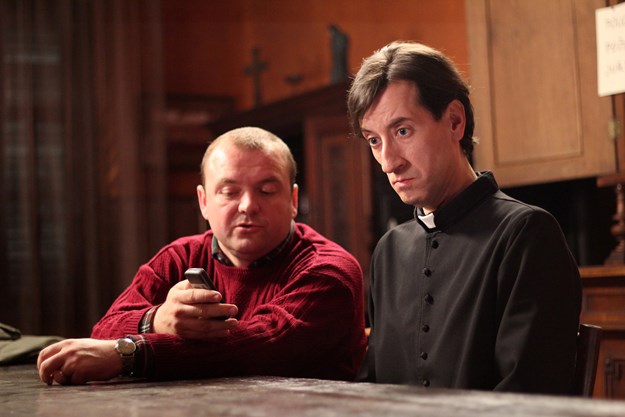 https://images.derstandard.at/t/M625/movies/2013/18891/160425120053418_25_gott-verhuete_aufm02.jpg https://images.derstandard.at/t/M625/movies/2013/18891/160425120053418_25_gott-verhuete_aufm02.jpg