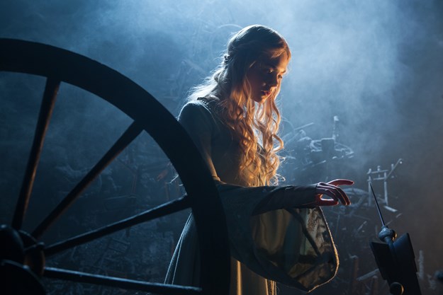 https://images.derstandard.at/t/M625/movies/2014/16541/160311223054739_7_maleficent-die-dunkle-fee_aufm02.jpg https://images.derstandard.at/t/M625/movies/2014/16541/160311223054739_7_maleficent-die-dunkle-fee_aufm02.jpg