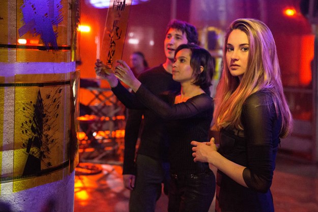 https://images.derstandard.at/t/M625/movies/2014/18462/160113115128057_8_die-bestimmung-divergent_aufm01.jpg https://images.derstandard.at/t/M625/movies/2014/18462/160113115128057_8_die-bestimmung-divergent_aufm01.jpg