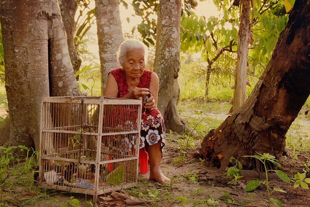 https://images.derstandard.at/t/M625/movies/2014/20254/160113114846992_7_the-look-of-silence_aufm03.jpg https://images.derstandard.at/t/M625/movies/2014/20254/160113114846992_7_the-look-of-silence_aufm03.jpg